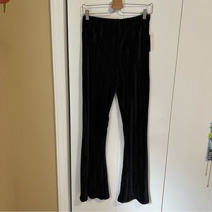 Wild Fable Women's Black Velvet High Waist Ribbing Flare Pants Size Small